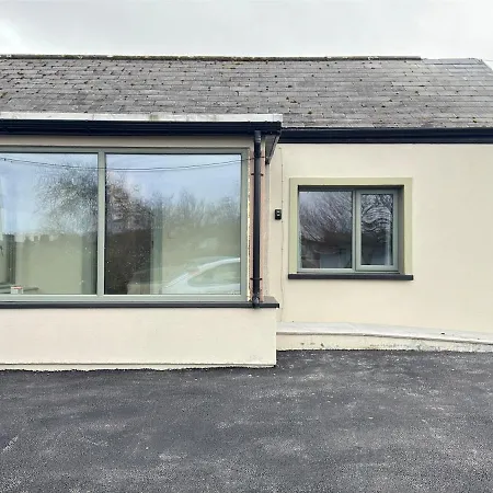 Holiday home Checker Hill House Galway
